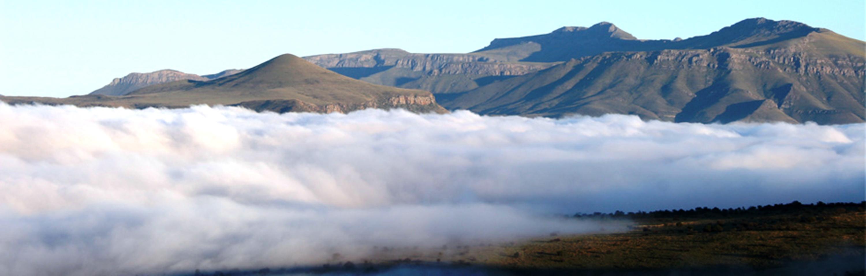 Отель Mount Camdeboo Храфф-Рейнет Экстерьер фото